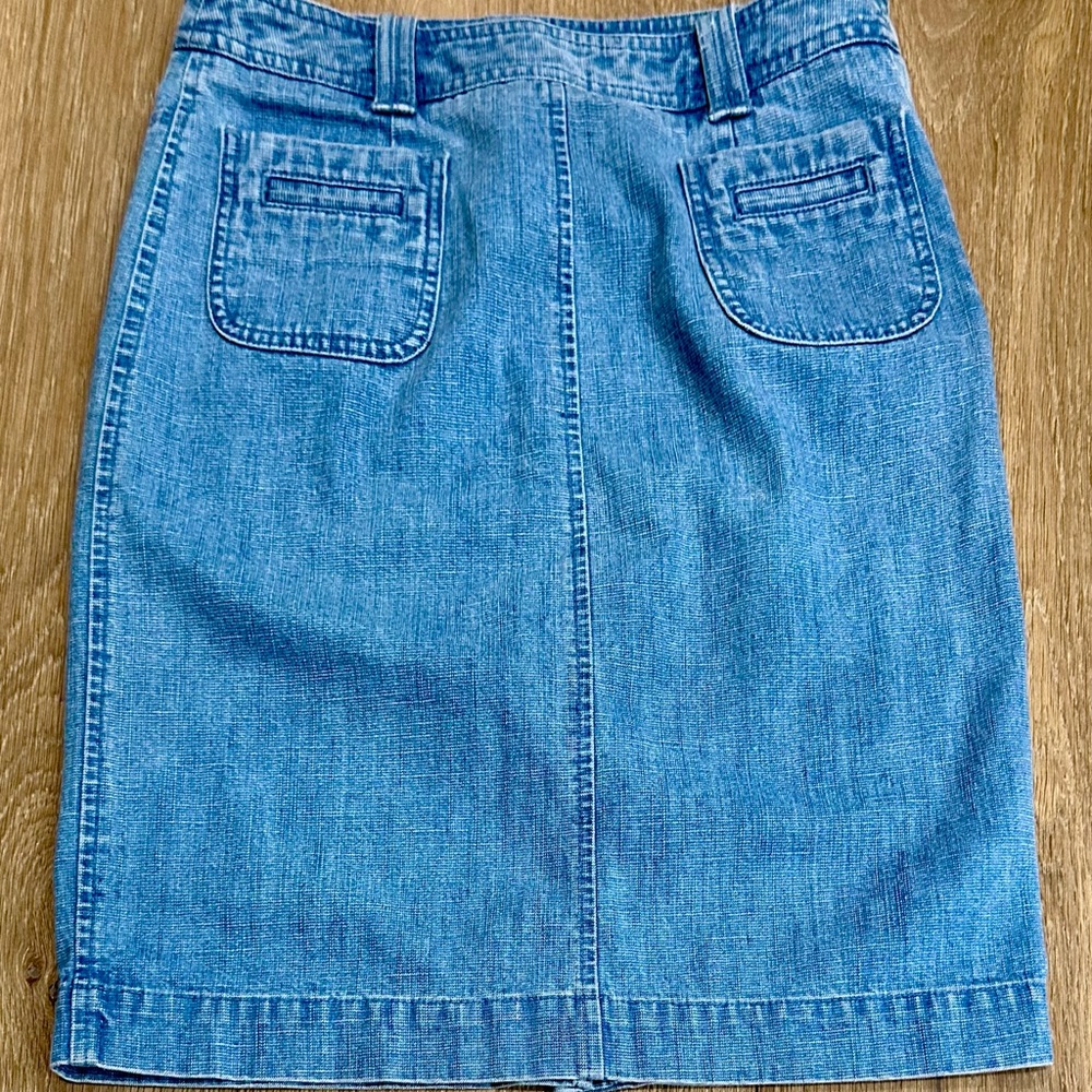 Denim skirt